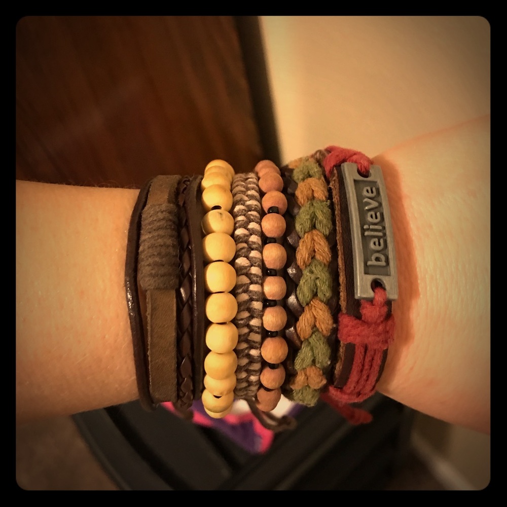 💕𝑏𝑟𝑎𝑐𝑙𝑒𝑡𝑡𝑒𝑠 🧚🏻‍♀️ "𝑏𝑒𝑙𝑖𝑒𝑣𝑒"